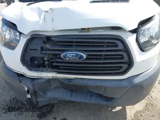 2018 Ford Transit с VIN 1FTYE1YM3JKA17401, выставлен на аукционе IAAI как лот 41692518 с пробегом 145 472 миль миль и . История ставок и продаж доступна на DreamBid. Изображение 6.