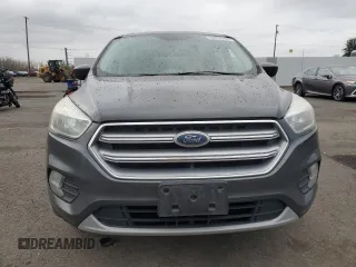 2017 Ford Escape SE with VIN 1FMCU0GD3HUA25128, listed as a Copart auction lot 47667645 with 0 mi miles and Clean Title. Bid and sale history available at carsss.com. Image 5.