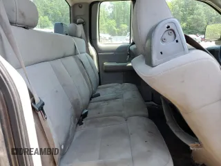 2006 Ford F-150 STX z VIN 1FTRX02WX6KB23189, wystawiony jako Copart lot #60643545 z przebiegiem 310 109 mil mil oraz Szkoda całkowita • Salvage title. Historia ofert i sprzedaży dostępna na DreamBid. Obrazek 10.
