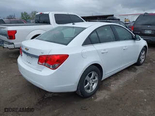2011 Chevrolet Cruze LT w/1FL with VIN 1G1PE5S95B7261362, listed as a IAAI auction lot 41895718 with 163,626 mi miles. Bid and sale history available at carsss.com. Image 4.