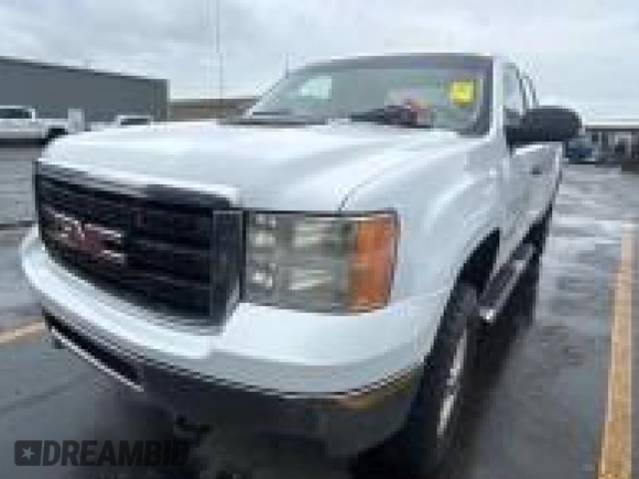 2011 GMC Sierra 2500HD Work Truck z VIN 1GT22ZCGXBZ435266, wystawiony jako IAAI lot #42532692 z przebiegiem 222 069 mil mil oraz . Historia ofert i sprzedaży dostępna na DreamBid. Obrazek 31.