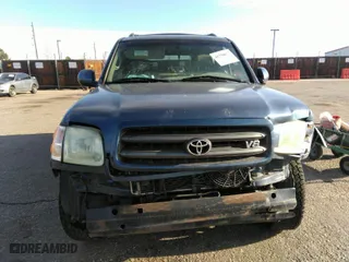 2004 Toyota Sequoia SR5 with VIN 5TDZT34A44S232977, listed as a IAAI auction lot 41750677 with 272,876 mi miles. Bid and sale history available at carsss.com. Image 6.