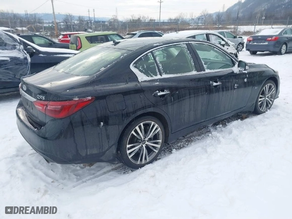2018 Infiniti Q50 3.0t SPORT with VIN JN1EV7AR0JM433652, listed as a IAAI auction lot 41356227 with 147,379 mi miles. Bid and sale history available at carsss.com. Image 4.