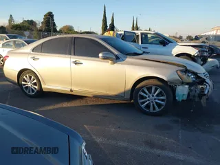 2010 Lexus ES 330 with VIN JTHBK1EG0A2359464, listed as a IAAI auction lot 41299153 with 230,655 mi miles and . Bid and sale history available at DreamBid. Image 13.