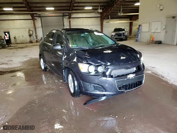 2015 Chevrolet Sonic LT with VIN 1G1JC5SB2F4115684, listed as a Copart auction lot 50025305 with 204,015 mi miles and Clean Title. Bid and sale history available at carsss.com. Image 13.