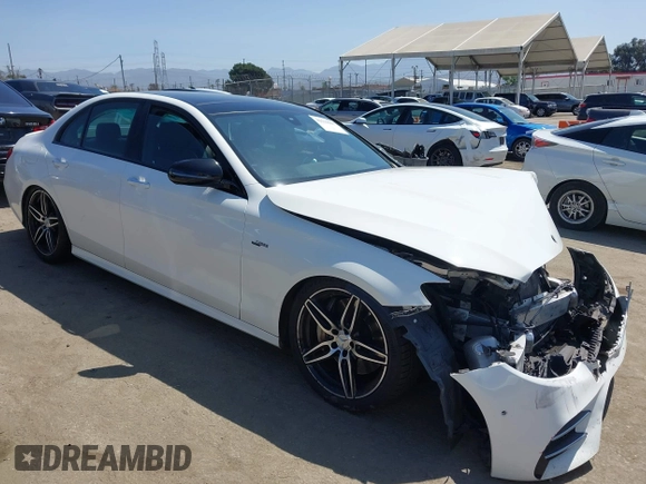 2019 Mercedes-Benz E 53 AMG with VIN WDDZF6BBXKA493065, listed as a IAAI auction lot 42519867 with 53,105 mi miles and . Bid and sale history available at DreamBid. Image 1.
