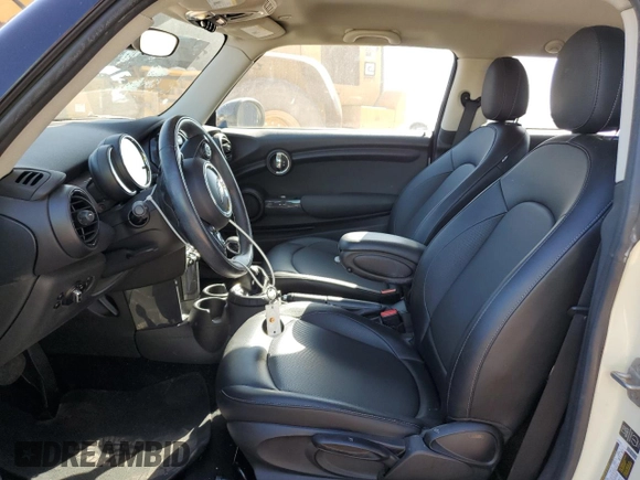2015 MINI Hardtop with VIN WMWXM5C58FT937139, listed as a Copart auction lot 50936225 with 44,826 mi miles and Salvage Title. Bid and sale history available at DreamBid. Image 7.