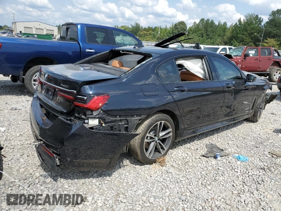 2020 BMW 7 Series 740i xDrive with VIN WBA7T4C01LCD47106, listed as a Copart auction lot 70770354 with 388 mi miles and Salvage title. Bid and sale history available at DreamBid. Image 3.