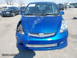 2007 Honda Fit Sport with VIN JHMGD38637S049641, listed as a IAAI auction lot 41674782 with 131,882 mi miles. Bid and sale history available at carsss.com. Image 12.