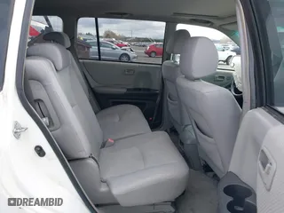 2006 Toyota Highlander w/3rd Row with VIN JTEEP21A560149531, listed as a IAAI auction lot 41812138 with 178,140 mi miles. Bid and sale history available at carsss.com. Image 8.
