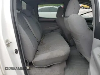 2011 Toyota Tacoma PreRunner with VIN 3TMJU4GN5BM113539, listed as a Copart auction lot 52208635 with 304,559 mi miles and Salvage Title. Bid and sale history available at DreamBid. Image 11.