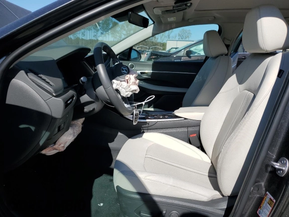 2023 Hyundai Sonata SEL с VIN KMHL14JA2PA329288, выставлен на аукционе Copart как лот 50360445 с пробегом 29 067 миль миль и Списание • Salvage title. История ставок и продаж доступна на DreamBid. Изображение 7.