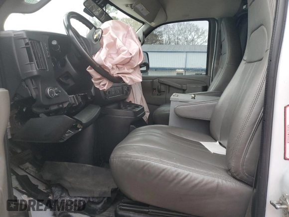 2020 Chevrolet Express Cargo Van with VIN 1GCWGAFG3L1265011, listed as a Copart auction lot 88494125 with 101,407 mi miles and Clean Title. Bid and sale history available at carsss.com. Image 7.