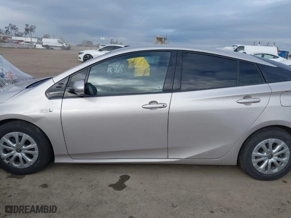 2017 Toyota Prius Prime Plus with VIN JTDKARFP9H3040909, listed as a IAAI auction lot 41755727 with NaN miles. Bid and sale history available at carsss.com. Image 14.