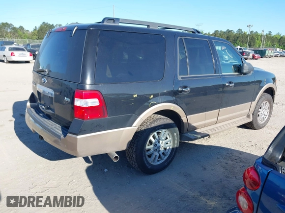 2012 Ford Expedition XLT with VIN 1FMJU1H58CEF24224, listed as a IAAI auction lot 42027523 with 187,764 mi miles and . Bid and sale history available at DreamBid. Image 4.