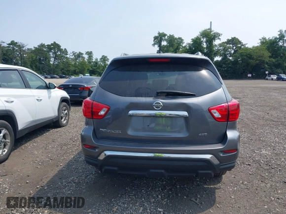 2017 Nissan Pathfinder Platinum with VIN 5N1DR2MM9HC903057, listed as a IAAI auction lot 40063517 with 8,847 mi miles and . Bid and sale history available at DreamBid. Image 16.