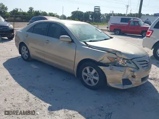 2010 Toyota Camry with VIN 4T4BF3EK5AR033008, listed as a IAAI auction lot 42100598 with 61,034 mi miles. Bid and sale history available at carsss.com. Image 1.