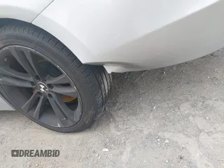 2013 BMW 3 Series 335i с VIN WBA3A9C50DF476559, выставлен на аукционе IAAI как лот 41723123 с пробегом 121 585 миль миль и . История ставок и продаж доступна на DreamBid. Изображение 6.