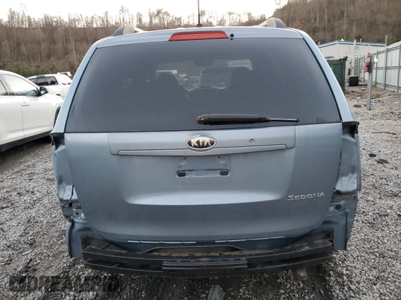 2009 Kia Sedona with VIN KNDMB133296298360, listed as a Copart auction lot 84621084 with 65,259 mi miles and Salvage Title. Bid and sale history available at carsss.com. Image 6.