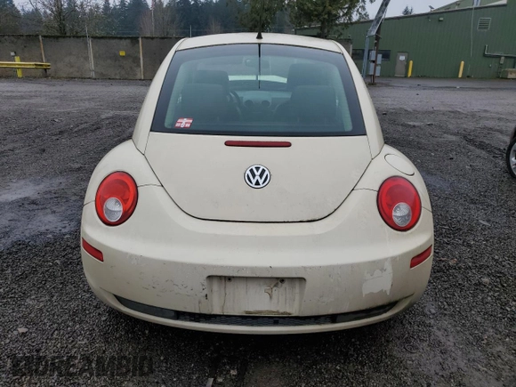 2006 Volkswagen Beetle with VIN 3VWRW31C36M420726, listed as a Copart auction lot 84332874 with 110,338 mi miles and Salvage title. Bid and sale history available at DreamBid. Image 6.