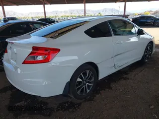 2012 Honda Civic EX z VIN 2HGFG3A89CH557700, wystawiony jako IAAI lot #42106607 z przebiegiem 145 884 mil mil oraz . Historia ofert i sprzedaży dostępna na DreamBid. Obrazek 4.