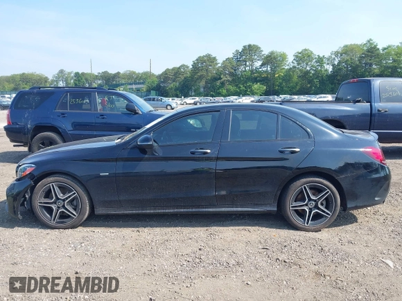 2021 Mercedes-Benz C 300 with VIN W1KWF8EB3MR651714, listed as a IAAI auction lot 42439298 with 56,714 mi miles and . Bid and sale history available at DreamBid. Image 13.