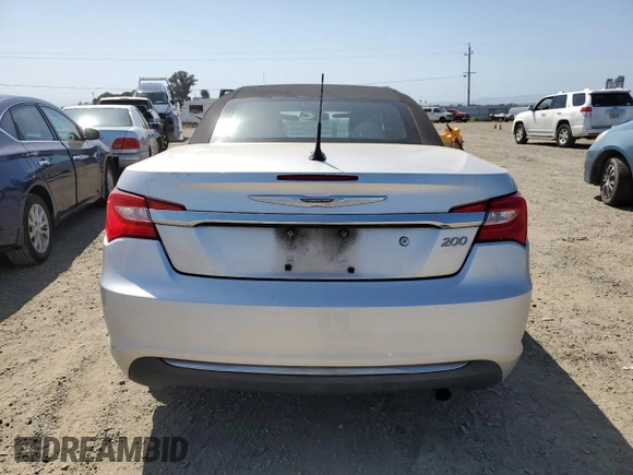 2011 Chrysler 200 Touring with VIN 1C3BC2EB0BN532266, listed as a Copart auction lot 55258485 with 171,210 mi miles and Clean Title. Bid and sale history available at DreamBid. Image 6.