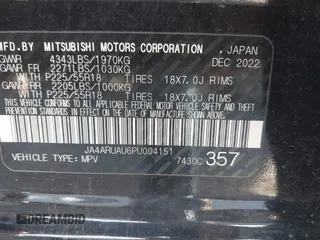 2023 Mitsubishi Outlander ES z VIN JA4ARUAU6PU004151, wystawiony jako IAAI lot #41739579 z przebiegiem 39 948 mil mil oraz . Historia ofert i sprzedaży dostępna na DreamBid. Obrazek 9.