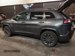 2019 Jeep Cherokee Limited with VIN 1C4PJMDXXKD354324, listed as a IAAI auction lot 41834774 with 55,107 mi miles and . Bid and sale history available at DreamBid. Image 3.