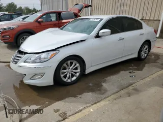 2013 Hyundai Genesis 3.8L with VIN KMHGC4DD0DU209260, listed as a Copart auction lot 71256394 with 0 mi miles and Non Repairable. Bid and sale history available at carsss.com. Image 1.