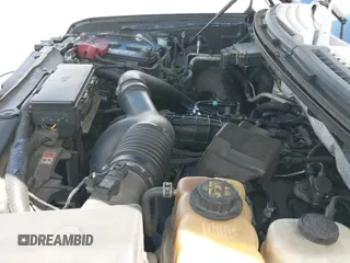 2013 Ford F-150 XL z VIN 1FTFX1CT8DFB46473, wystawiony jako IAAI lot #43378371 z przebiegiem 223 253 mil mil oraz . Historia ofert i sprzedaży dostępna na DreamBid. Obrazek 20.