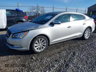 2014 Buick LaCrosse with VIN 1G4GA5G33EF215381, listed as a IAAI auction lot 42092301 with 36,625 mi miles. Bid and sale history available at carsss.com. Image 2.
