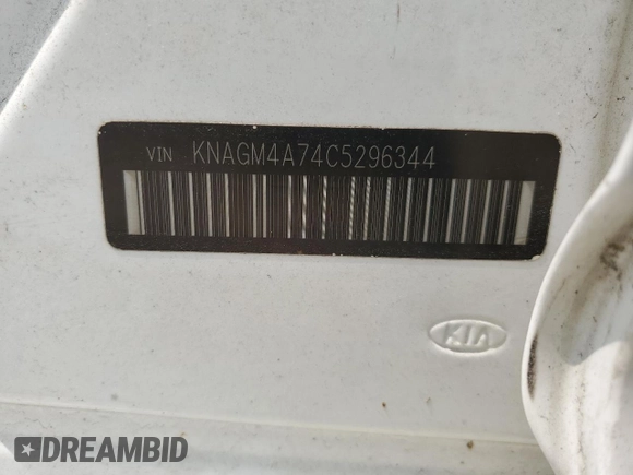 2012 Kia Optima LX z VIN KNAGM4A74C5296344, wystawiony jako Copart lot #58660875 z przebiegiem 151 386 mil mil oraz Szkoda całkowita • Salvage title. Historia ofert i sprzedaży dostępna na DreamBid. Obrazek 12.