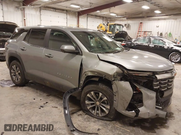 2025 Chevrolet Equinox AWD LT with VIN 3GNAXPEG5SL103717, listed as a IAAI auction lot 41389601 with 4,617 mi miles. Bid and sale history available at carsss.com. Image 1.