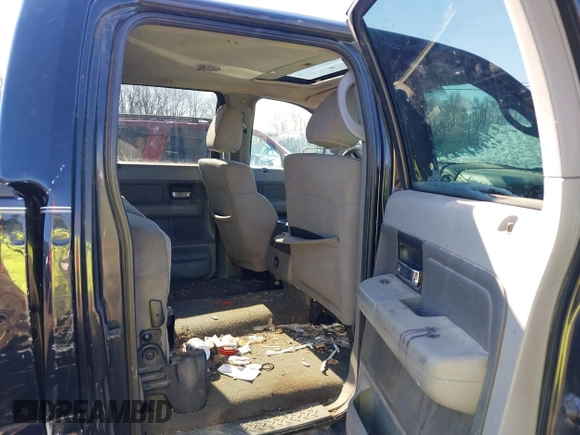 2006 Ford F-150 XLT with VIN 1FTPW14526FA28509, listed as a IAAI auction lot 41606320 with 259,645 mi miles. Bid and sale history available at carsss.com. Image 8.