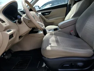 2017 Nissan Altima SV z VIN 1N4AL3AP5HC122605, wystawiony jako Copart lot #55948535 z przebiegiem 101 575 mil mil oraz Szkoda całkowita • Salvage title. Historia ofert i sprzedaży dostępna na DreamBid. Obrazek 7.