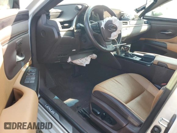 2019 Lexus ES 350 with VIN 58ABZ1B10KU024504, listed as a Copart auction lot 61675655 with 35,124 mi miles and Salvage title. Bid and sale history available at DreamBid. Image 8.