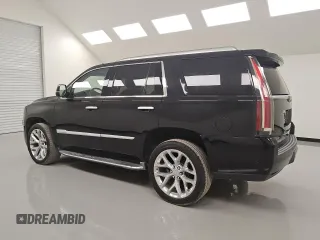 2017 Cadillac Escalade Luxury z VIN 1GYS4BKJ1HR353332, wystawiony jako Copart lot #55863395 z przebiegiem 93 106 mil mil oraz Czysty tytuł • Clean title. Historia ofert i sprzedaży dostępna na DreamBid. Obrazek 2.