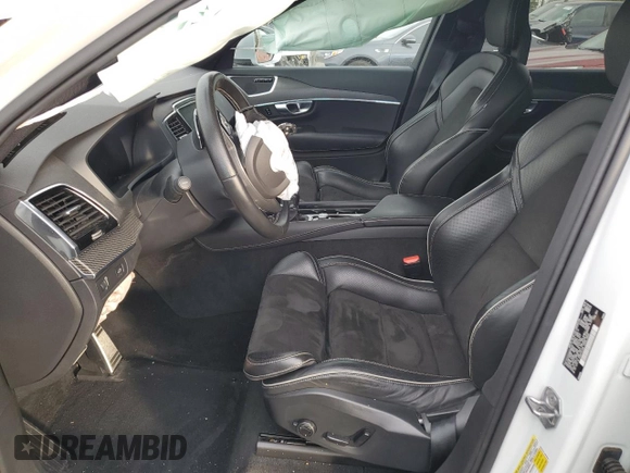 2017 Volvo XC90 R-Design with VIN YV4A22PM8H1186232, listed as a Copart auction lot 85822814 with 66,910 mi miles and Salvage Title. Bid and sale history available at carsss.com. Image 7.