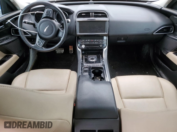 2019 Jaguar XE 25t Premium with VIN SAJAJ4FX0KCP50143, listed as a Copart auction lot 46303155 with 111,621 mi miles and Salvage Title. Bid and sale history available at DreamBid. Image 8.