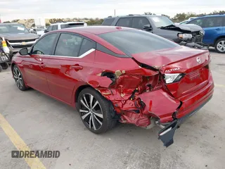 2020 Nissan Altima 2.5 SR with VIN 1N4BL4CV0LC166963, listed as a IAAI auction lot 41458015 with 34,823 mi miles. Bid and sale history available at carsss.com. Image 3.