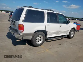 1999 Ford Explorer XLT z VIN 1FMZU32E6XZB27911, wystawiony jako Copart lot #58492495 z przebiegiem 337 889 mil mil oraz Szkody całkowita. Historia ofert i sprzedaży dostępna na DreamBid. Obrazek 3.