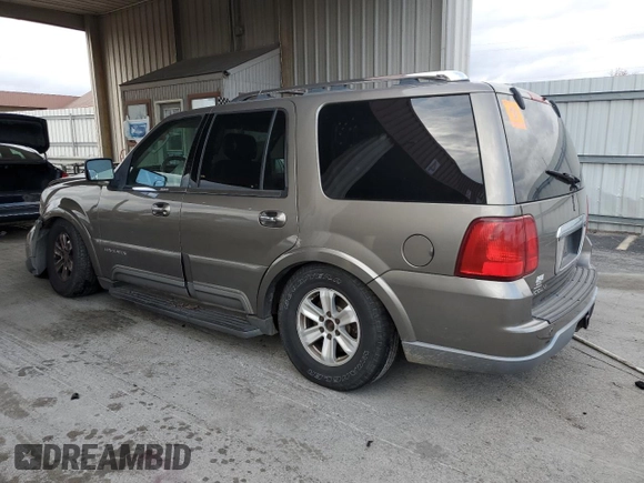 2004 Lincoln Navigator Luxury z VIN 5LMFU28R94LJ38100, wystawiony jako Copart lot #52780145 z przebiegiem 182 913 mil mil oraz Nie do naprawy • Non repairable. Historia ofert i sprzedaży dostępna na DreamBid. Obrazek 2.