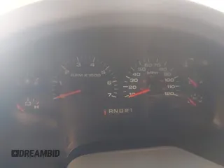 2005 Ford F-150 XLT с VIN 1FTRW12W15KD36829, выставлен на аукционе IAAI как лот 42438984 с пробегом Не указан миль и . История ставок и продаж доступна на DreamBid. Изображение 7.