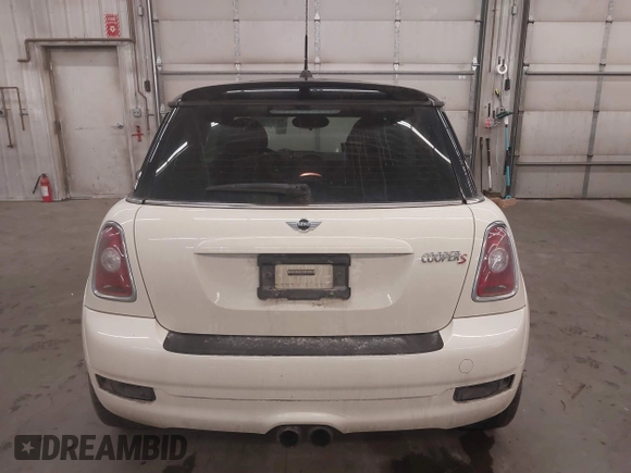 2010 MINI Hardtop S with VIN WMWMF7C50ATZ71884, listed as a IAAI auction lot 41731490 with 55,864 mi miles and . Bid and sale history available at DreamBid. Image 17.