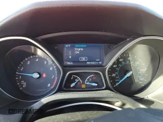 2014 Ford Focus SE with VIN 1FADP3F25EL425796, listed as a Copart auction lot 88913105 with 95,217 mi miles and Salvage Title. Bid and sale history available at carsss.com. Image 9.