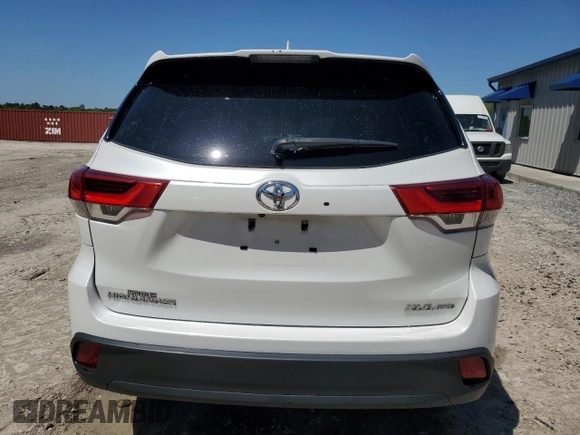 2019 Toyota Highlander SE with VIN 5TDJZRFH9KS571773, listed as a Copart auction lot 52121355 with 101,534 mi miles and Non Repairable. Bid and sale history available at carsss.com. Image 6.
