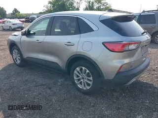 2021 Ford Escape SE with VIN 1FMCU9G68MUB26987, listed as a IAAI auction lot 42476747 with 40,285 mi miles and . Bid and sale history available at DreamBid. Image 3.