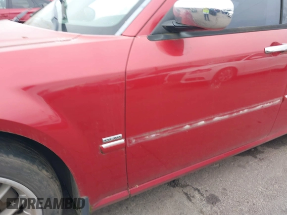 2005 Dodge Magnum RT with VIN 2D8GV58235H586913, listed as a IAAI auction lot 41616568 with 151,682 mi miles. Bid and sale history available at carsss.com. Image 6.