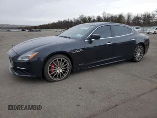 2018 Maserati Quattroporte z VIN ZAM56YRL3J1291682, wystawiony jako Copart lot #48028205 z przebiegiem 87 621 mil mil oraz Czysty tytuł • Clean title. Historia ofert i sprzedaży dostępna na DreamBid. Obrazek 1.